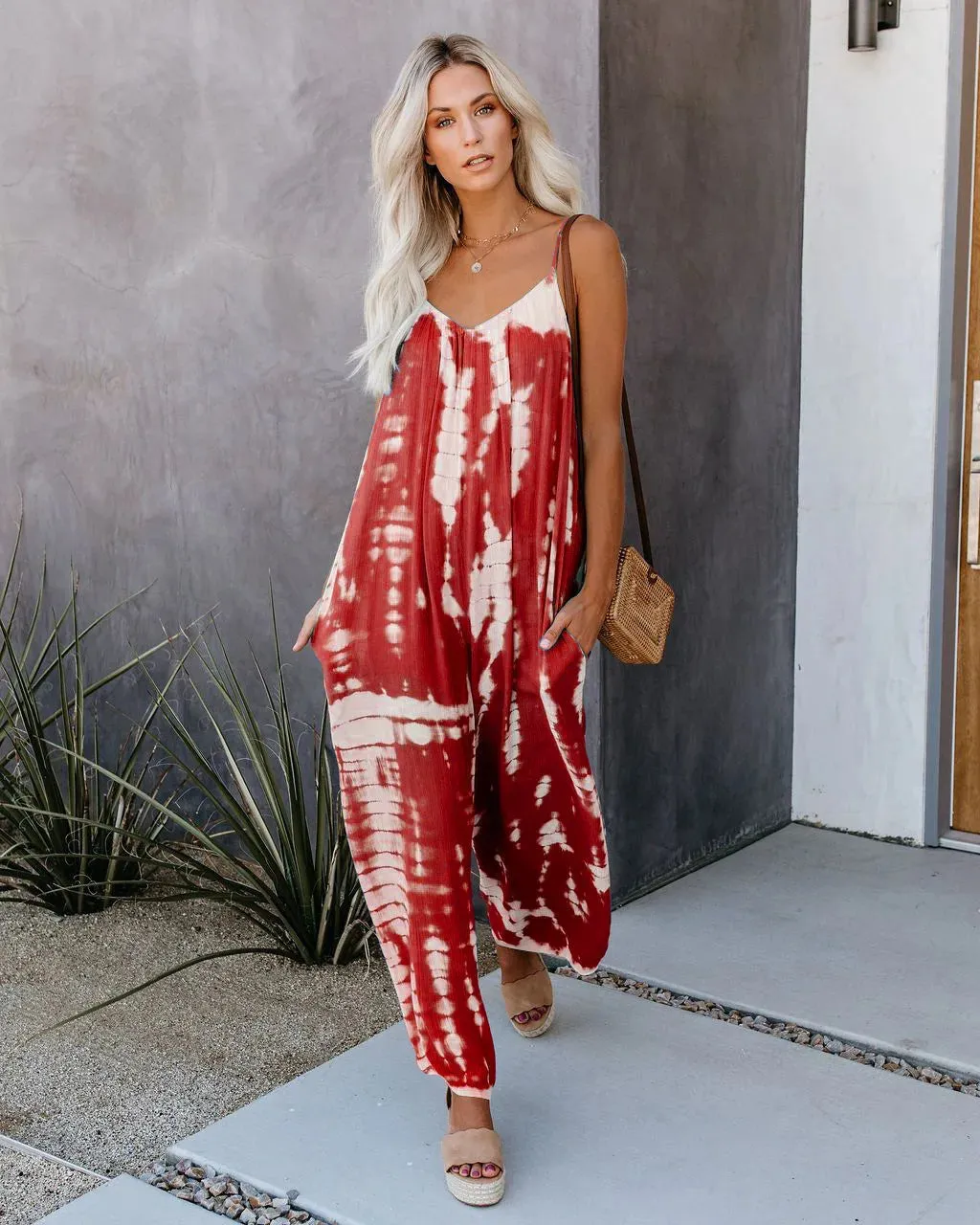 Chic Wide Leg Suspender Jumpsuit