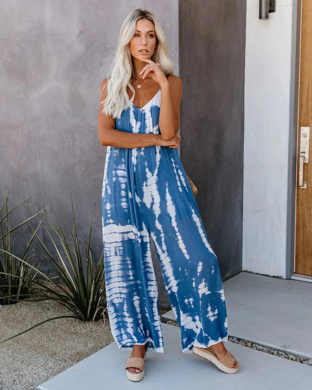 Chic Wide Leg Suspender Jumpsuit
