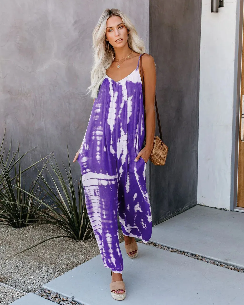 Chic Wide Leg Suspender Jumpsuit