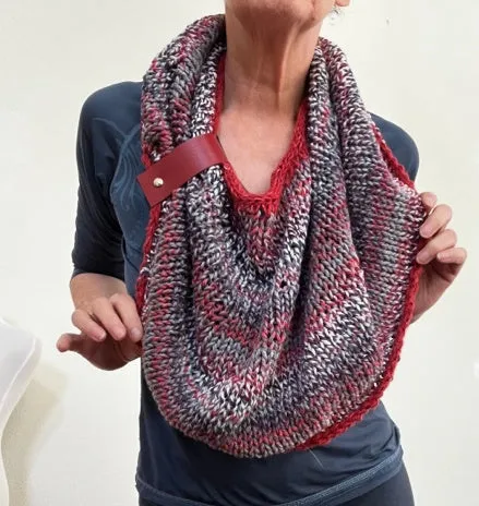 Darin cowl knit kit, 40% off