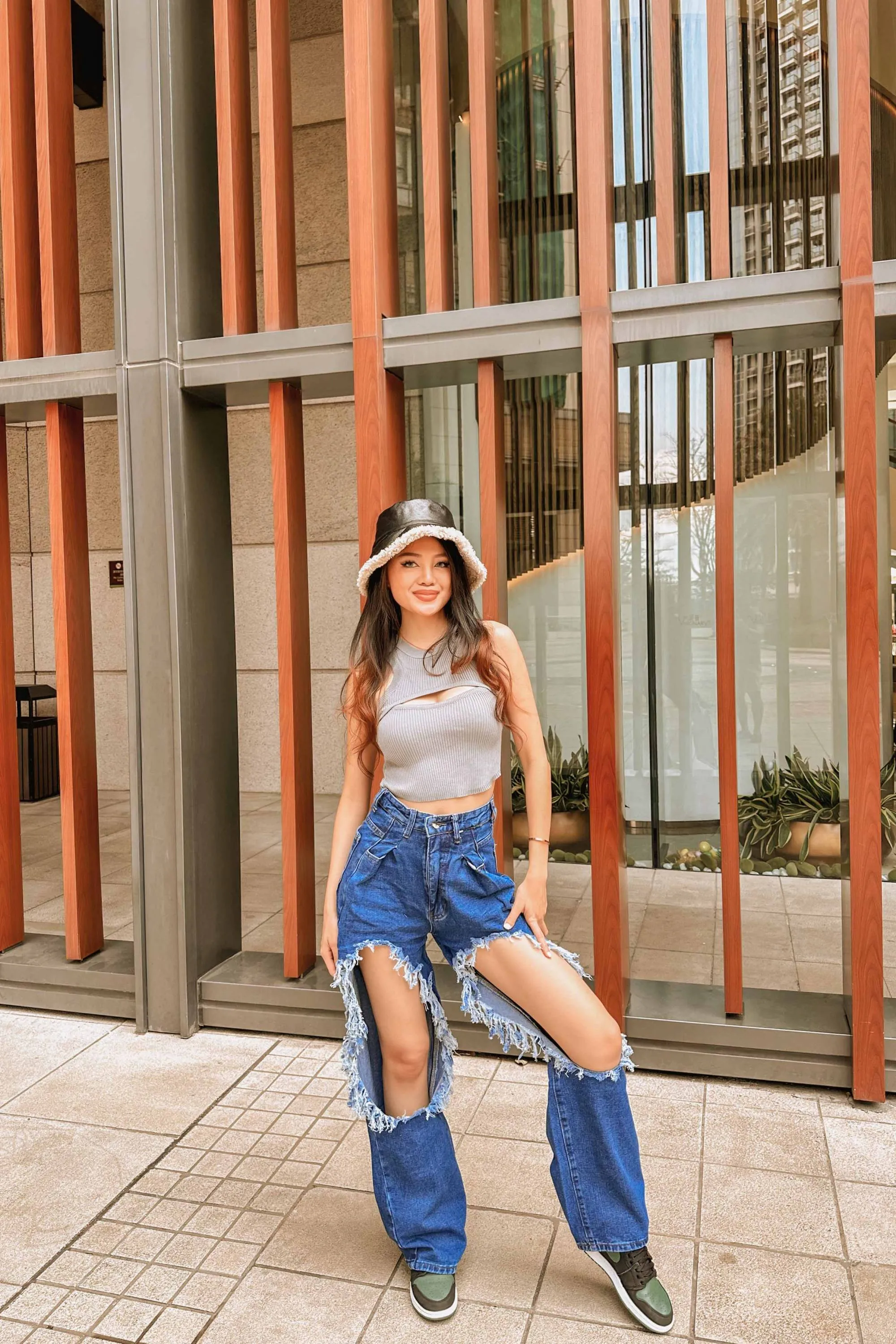 Edica Oversized Ripped Denim Pants