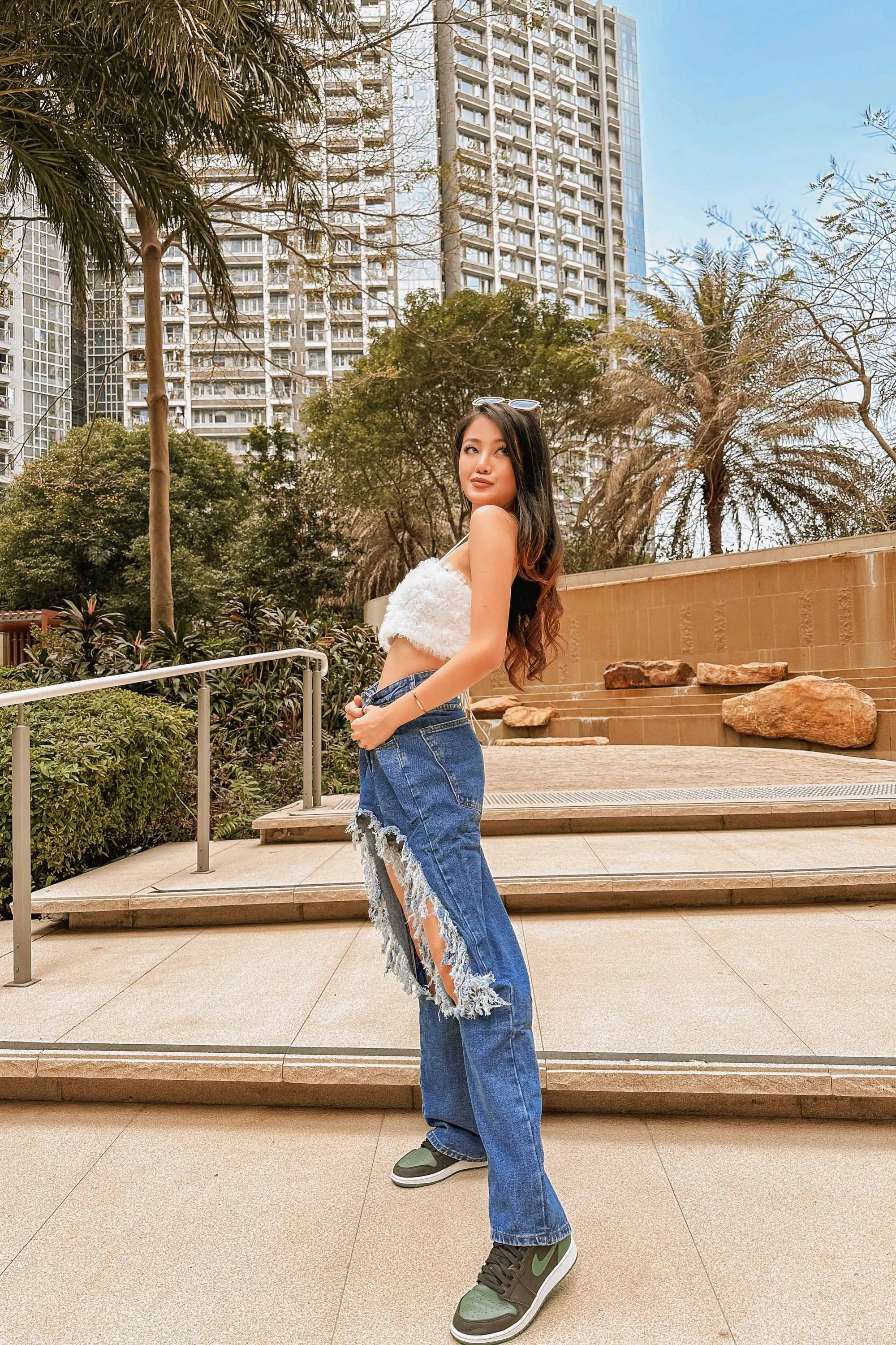 Edica Oversized Ripped Denim Pants