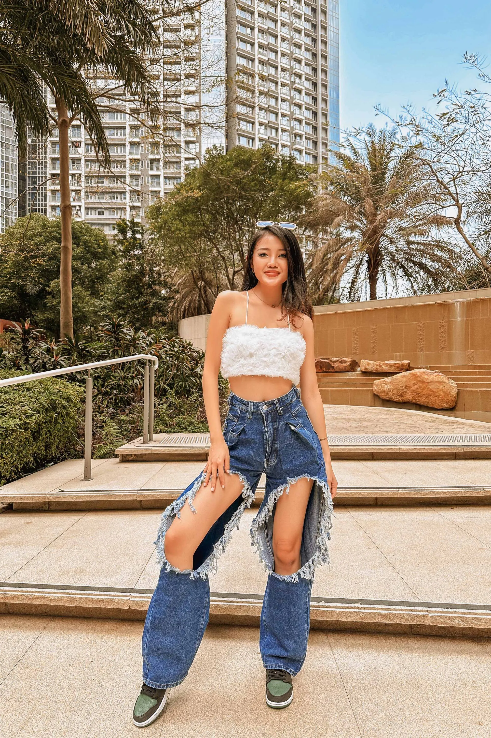 Edica Oversized Ripped Denim Pants