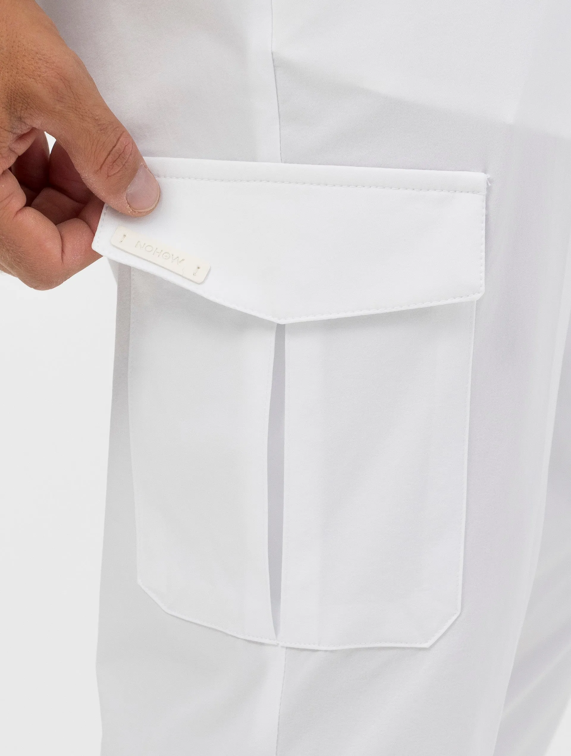 GARY TECH CARGO PANTS IN WHITE