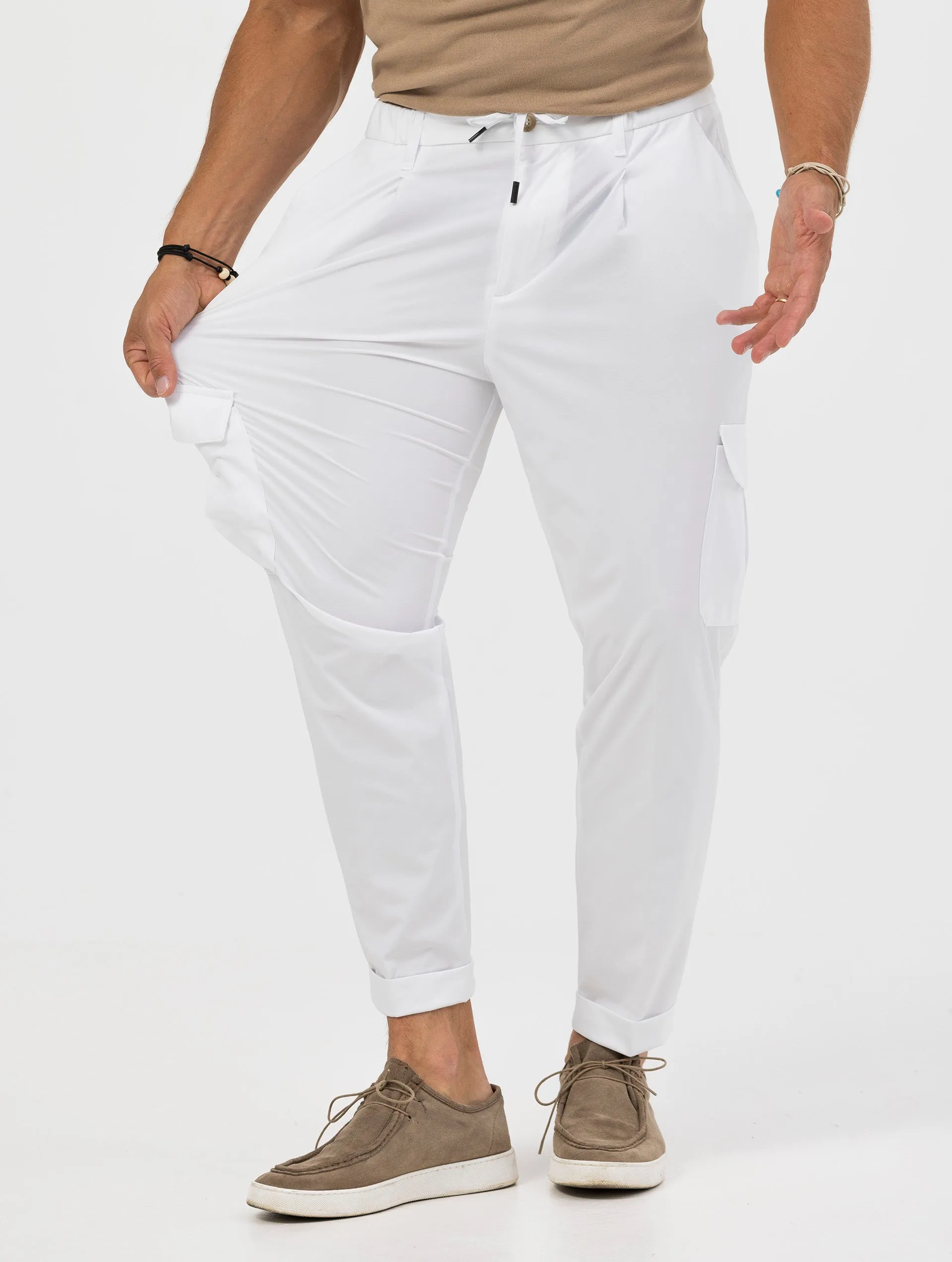 GARY TECH CARGO PANTS IN WHITE