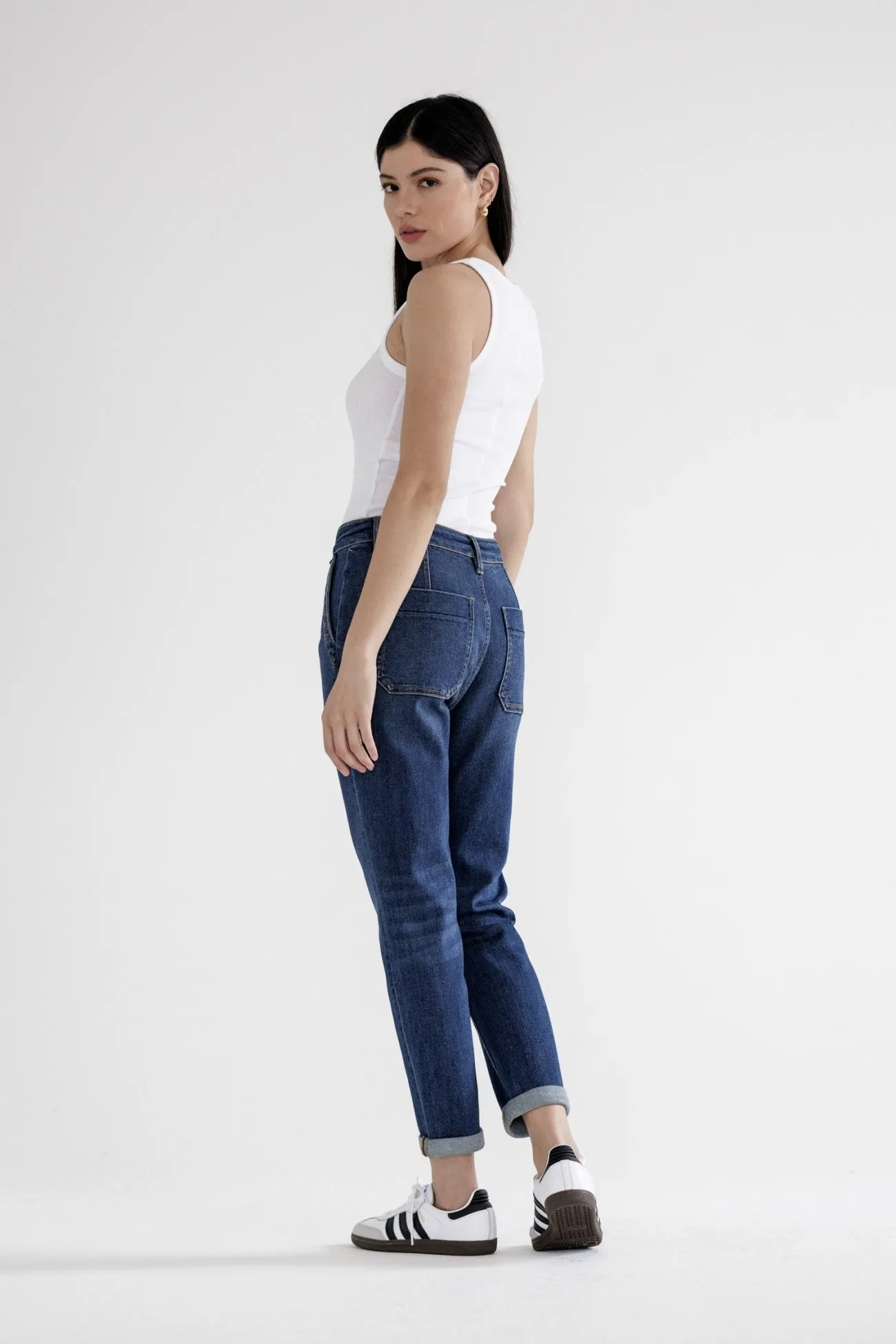 MICA| High Rise Mom Jogger