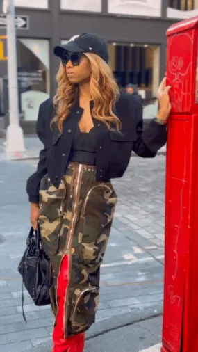 Pre Order:  Oversized Front Pockets Cargo Skirt - @itstashawna