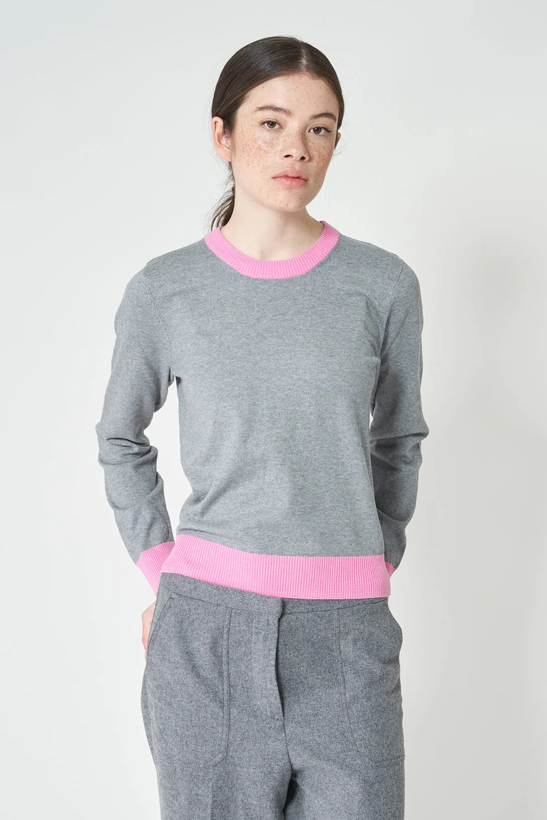 Salju Grey