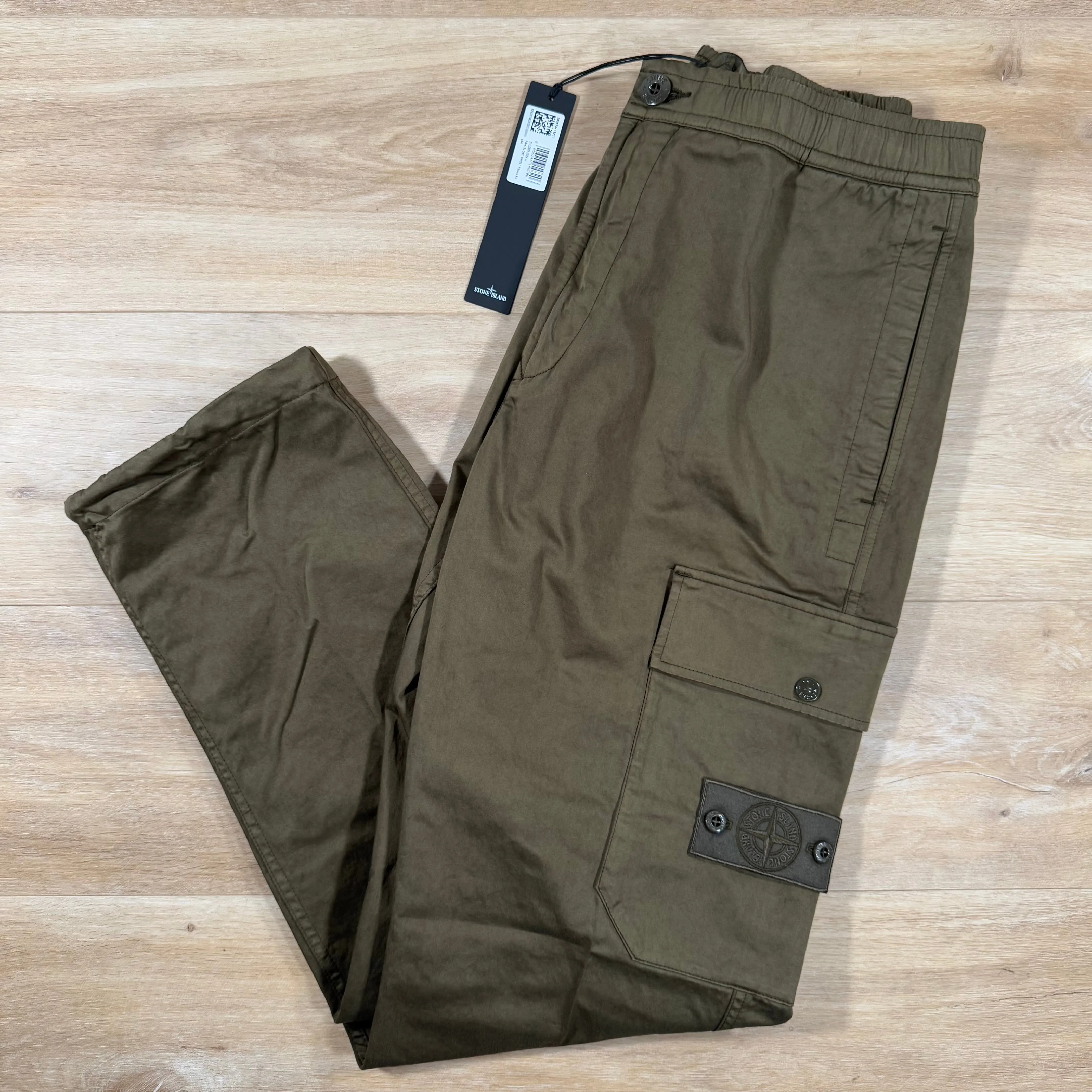 Stone Island Ghost Stretch Cargo Trousers in Military Green