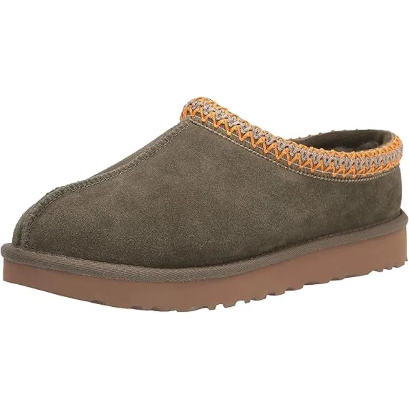 Tasman Slip On Slippers With Cozy Lining