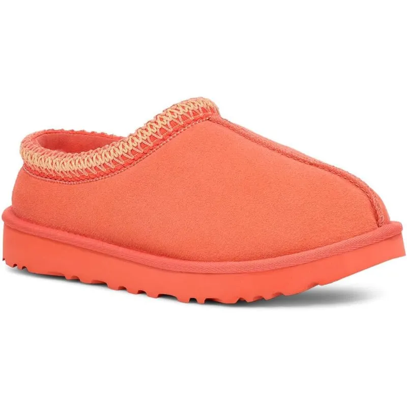 Tasman Slip On Slippers With Cozy Lining