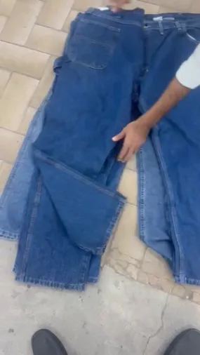 The spelling is correct. The final name is "Oversized Cargo Jeans."