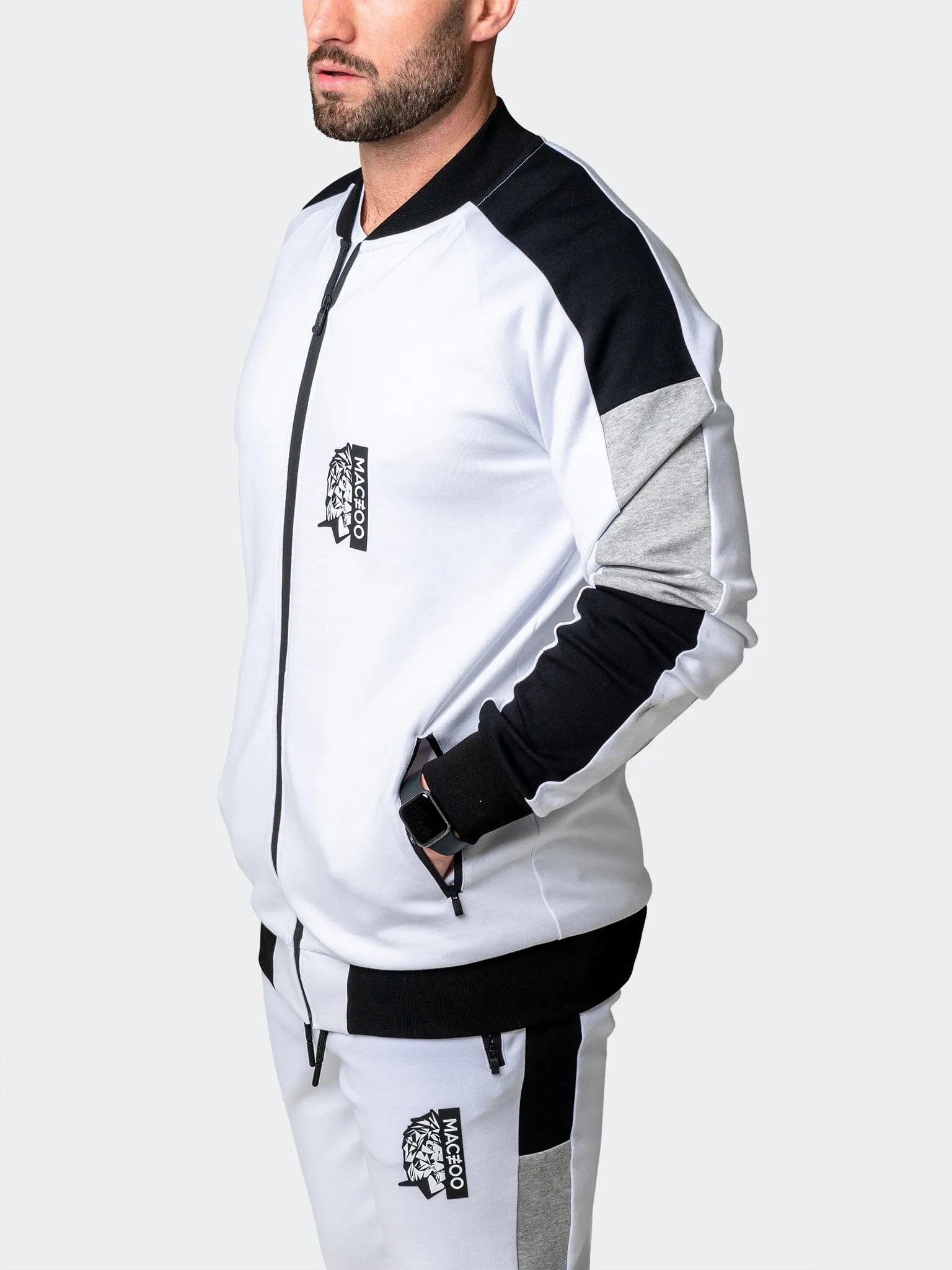 Zipper Legendary White